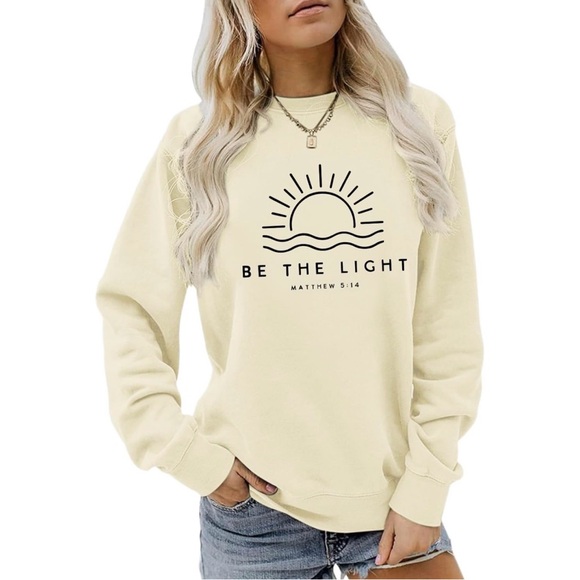 ✨ “Be The Light - Matthew 5:14” Women's Christian Sweatshirt